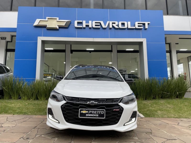 ONIX 1.0 HATCH RS 12V TURBO 4P AUTOMÁTICO - 2023 - GUAPORé