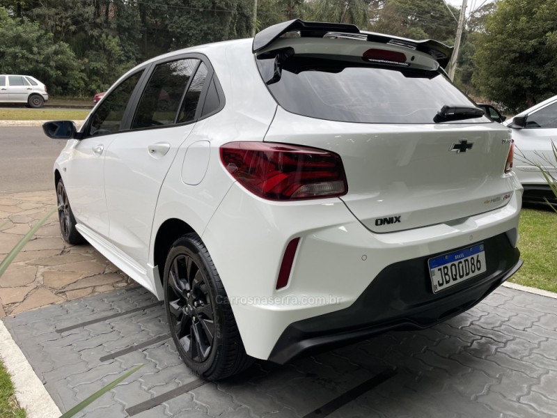 ONIX 1.0 HATCH RS 12V TURBO 4P AUTOMÁTICO - 2023 - GUAPORé
