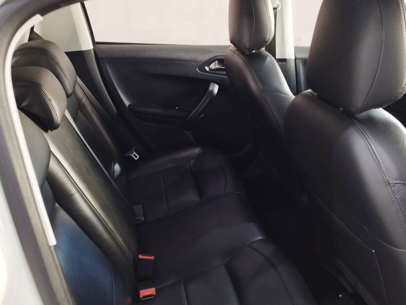 208 1.6 GRIFFE 16V FLEX 4P AUTOMÁTICO - 2015 - CAXIAS DO SUL