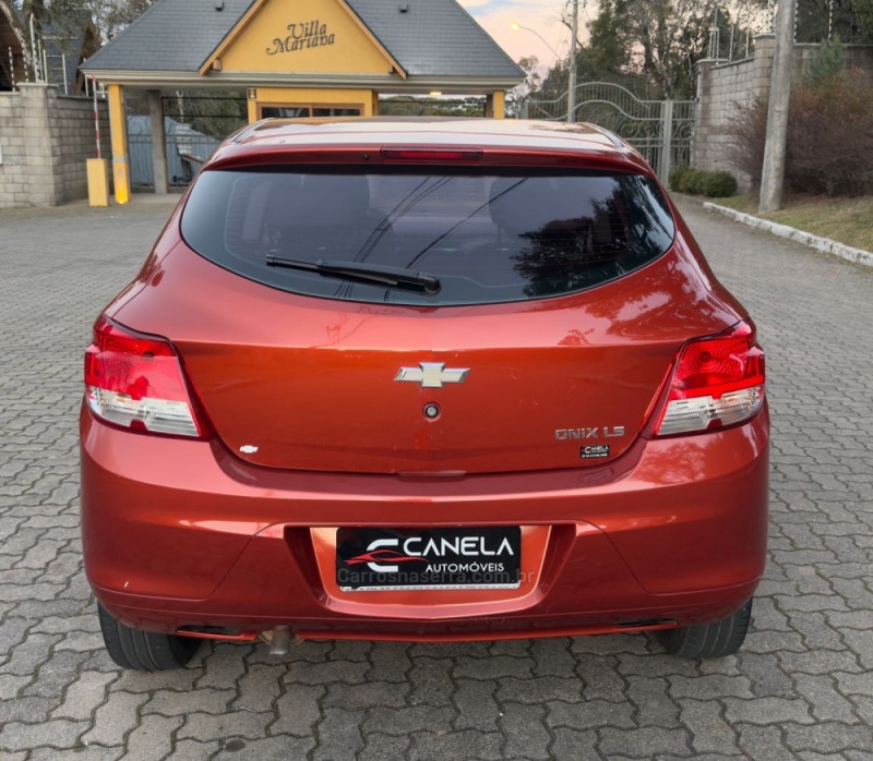 ONIX 1.0 MPFI LS 8V FLEX 4P MANUAL - 2013 - CANELA