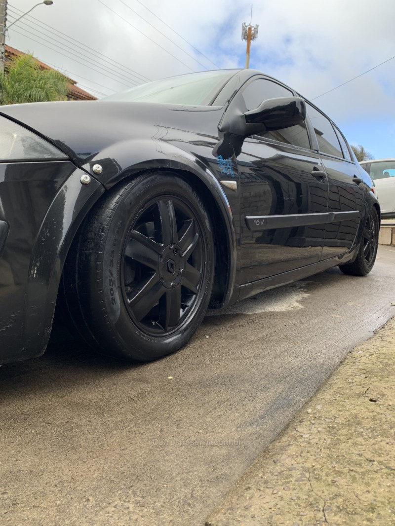 MÉGANE 1.6 DYNAMIQUE 16V FLEX 4P MANUAL - 2007 - FARROUPILHA