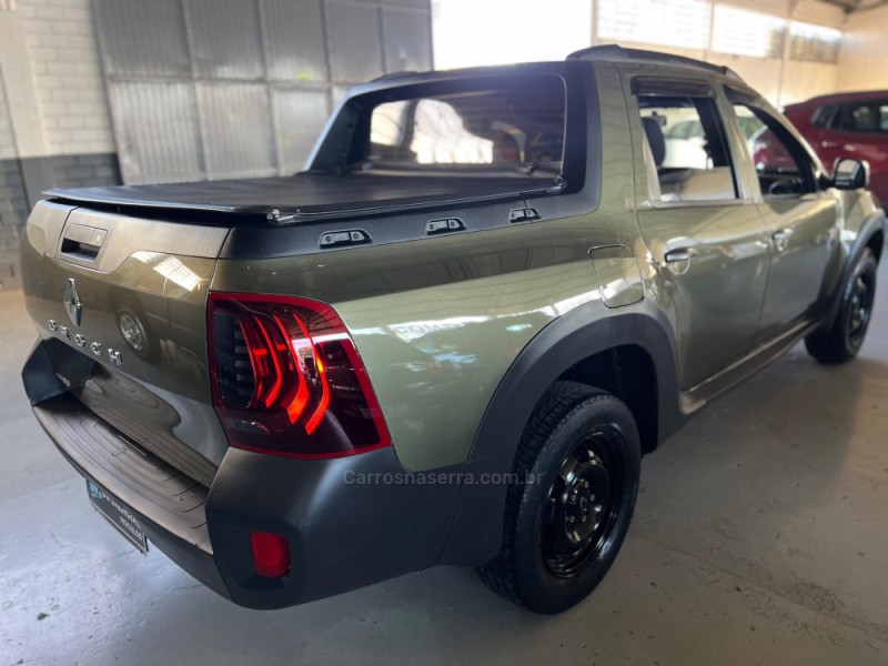 DUSTER OROCH 1.6 16V FLEX EXPRESSION 4P MANUAL - 2018 - CAXIAS DO SUL