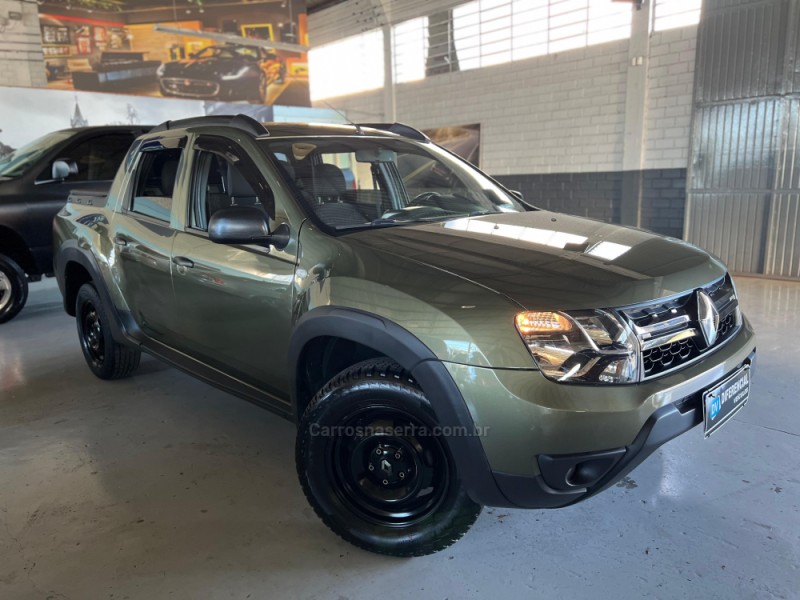 DUSTER OROCH 1.6 16V FLEX EXPRESSION 4P MANUAL - 2018 - CAXIAS DO SUL