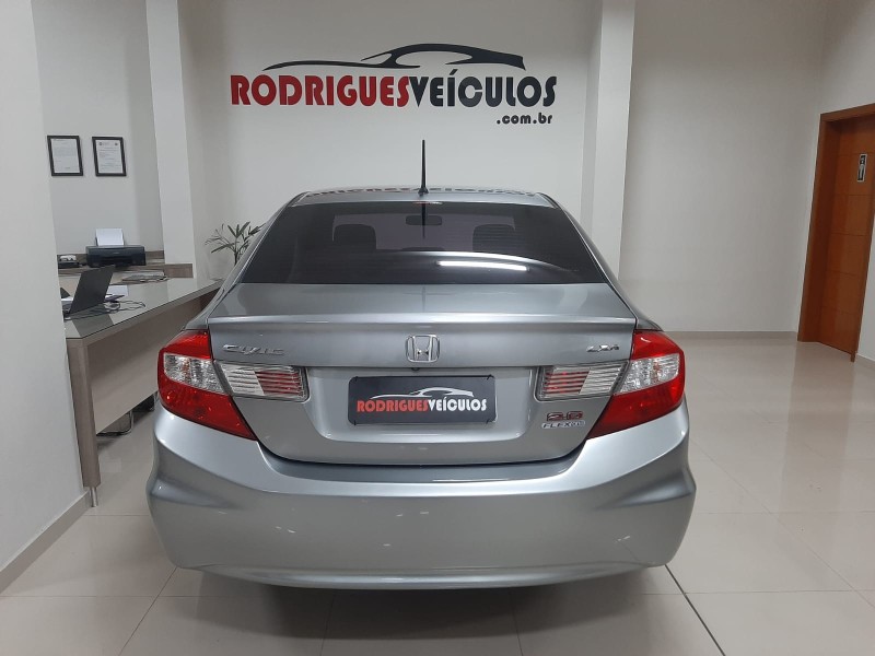 CIVIC 2.0 LXR 16V FLEX 4P AUTOMÁTICO - 2016 - CAXIAS DO SUL