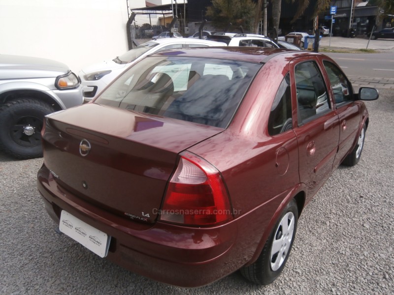 CORSA 1.4 MPFI PREMIUM SEDAN 8V FLEX 4P MANUAL - 2009 - FARROUPILHA