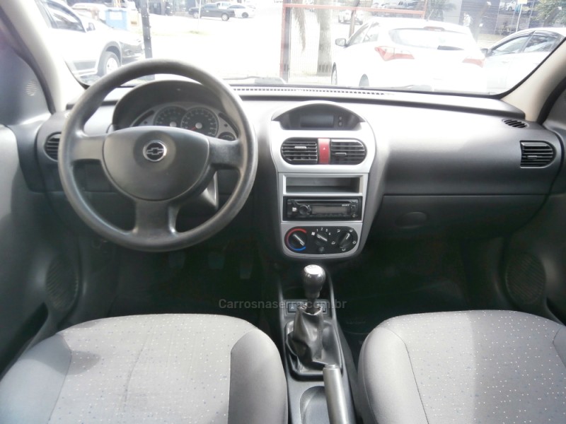 CORSA 1.4 MPFI PREMIUM SEDAN 8V FLEX 4P MANUAL - 2009 - FARROUPILHA