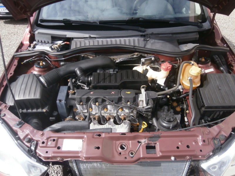 CORSA 1.4 MPFI PREMIUM SEDAN 8V FLEX 4P MANUAL - 2009 - FARROUPILHA