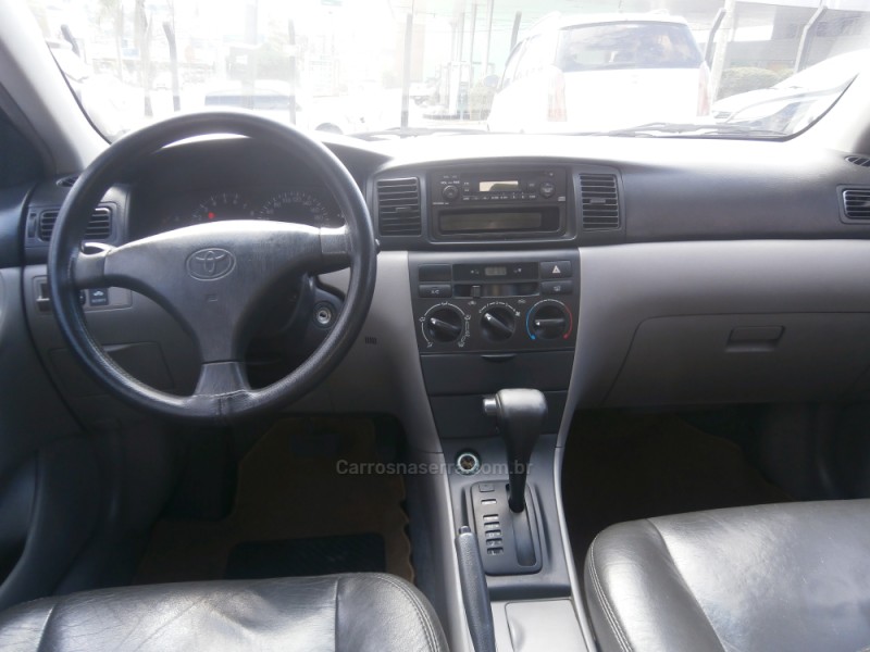 COROLLA 1.6 XLI 16V GASOLINA 4P AUTOMÁTICO - 2004 - FARROUPILHA