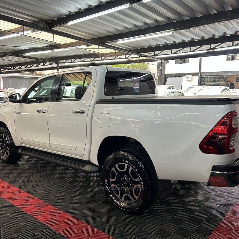 HILUX 2.7 SR 4X2 CD 16V GASOLINA 4P AUTOMÁTICO - 2019 - PASSO FUNDO