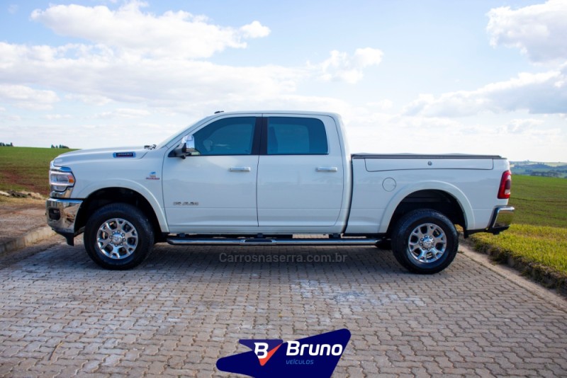 3500 LARAMIE 6.7 CD 4X4 TURBO DIESEL 4P AUTOMÁTICO - 2022 - PALMEIRA DAS MISSõES