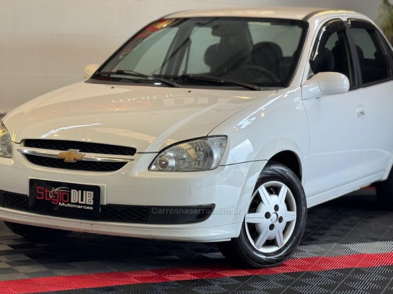 CLASSIC 1.0 MPFI LS 8V FLEX 4P MANUAL - 2015 - ESTâNCIA VELHA