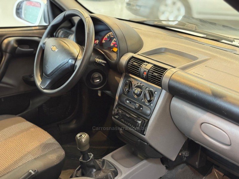 CLASSIC 1.0 MPFI LS 8V FLEX 4P MANUAL - 2015 - ESTâNCIA VELHA