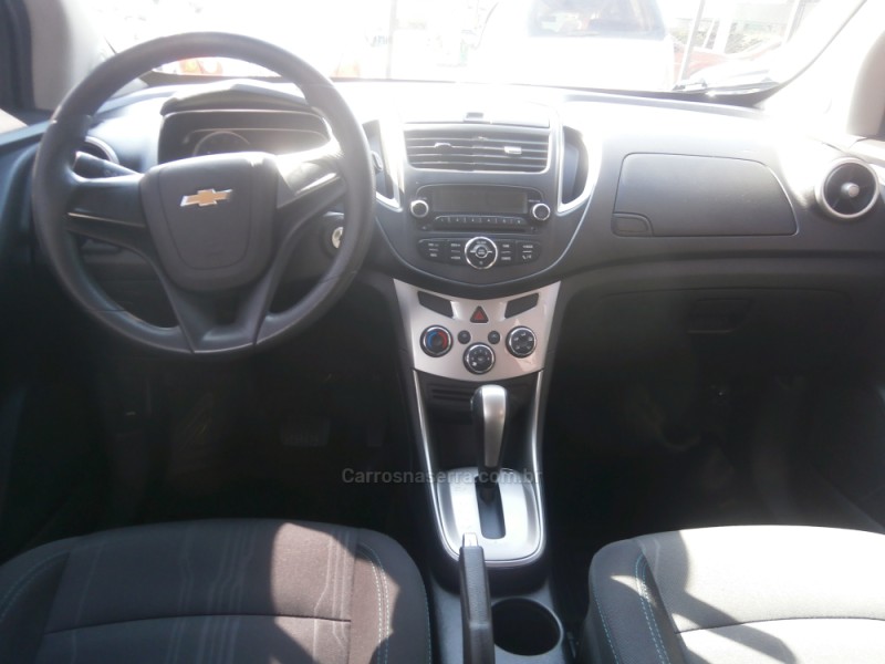 TRACKER 1.8 MPFI LT 4X2 16V FLEX 4P AUTOMÁTICO - 2016 - FARROUPILHA