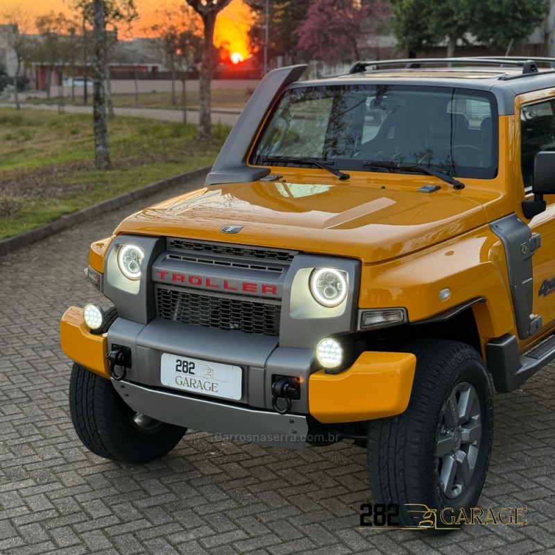 T4 3.2 CONNECT 4X4 TURBO INTERCOOLER TETO RIGIDO DIESEL 2P MANUAL - 2015 - FARROUPILHA