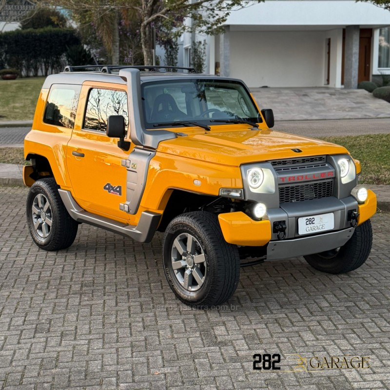 T4 3.2 CONNECT 4X4 TURBO INTERCOOLER TETO RIGIDO DIESEL 2P MANUAL - 2015 - FARROUPILHA