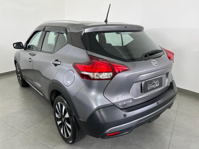 KICKS 1.6 16V FLEX SV 4P XTRONIC - 2019 - FARROUPILHA