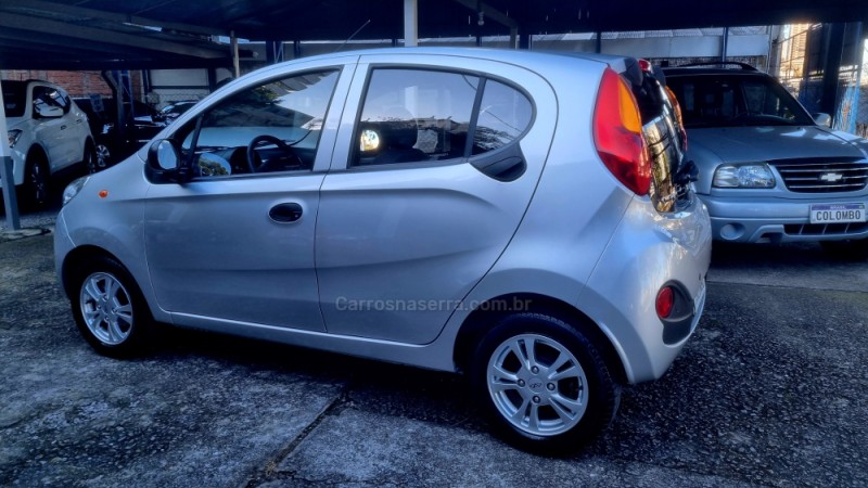QQ 1.0 MPFI ACT 12V GASOLINA 4P MANUAL - 2019 - CAXIAS DO SUL