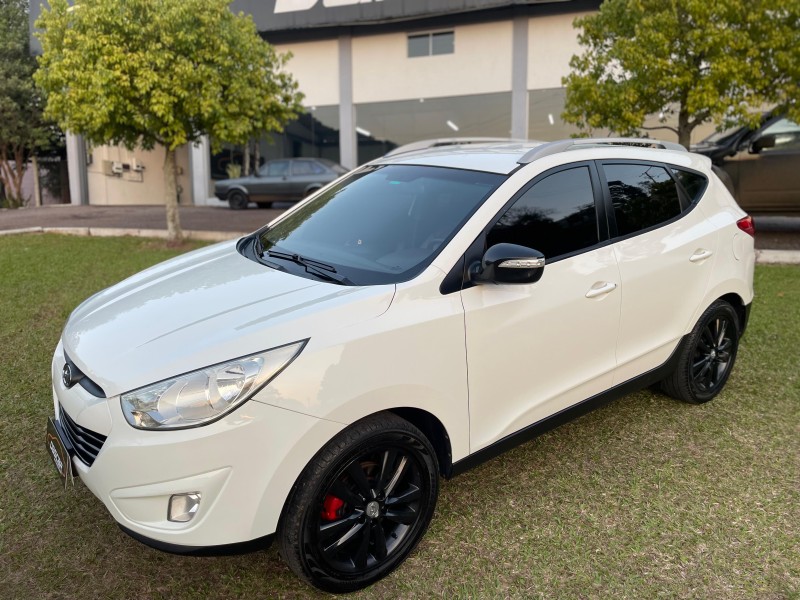 IX35 2.0 MPI 4X2 16V FLEX 4P MANUAL - 2012 - BOM PRINCíPIO