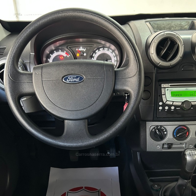 ECOSPORT 1.6 FREESTYLE 8V FLEX 4P MANUAL - 2012 - VACARIA