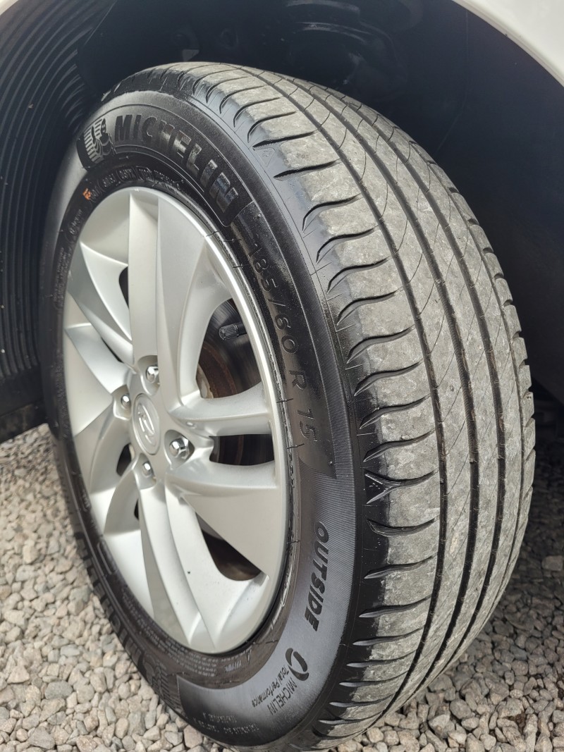 HB20 1.6 PREMIUM 16V FLEX 4P AUTOMÁTICO - 2015 - CARLOS BARBOSA