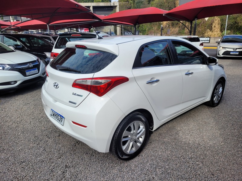 HB20 1.6 PREMIUM 16V FLEX 4P AUTOMÁTICO - 2015 - CARLOS BARBOSA