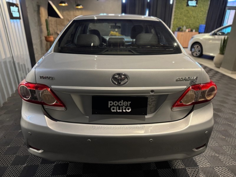 COROLLA 2.0 XEI 16V FLEX 4P AUTOMÁTICO - 2012 - FARROUPILHA
