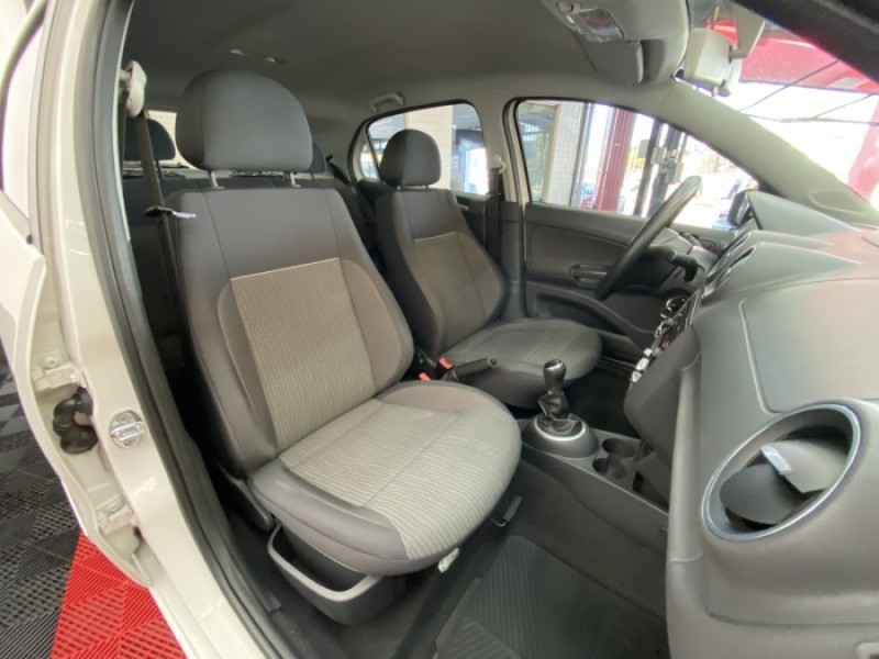 GOL 1.0 8V I-TRED FLEX 4P MANUAL - 2014 - CAXIAS DO SUL