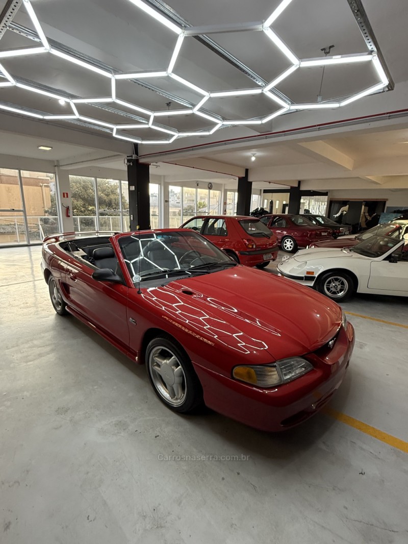 MUSTANG 5.0 GT CONVERSÍVEL V8 GASOLINA 2P MANUAL - 1995 - FARROUPILHA