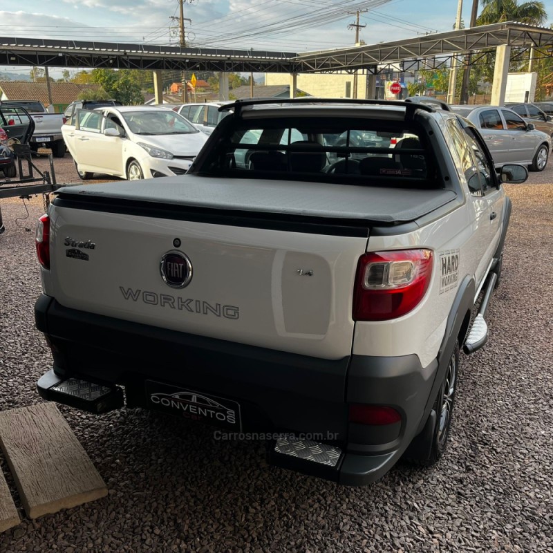 STRADA 1.4 MPI HARD WORKING CD 8V FLEX 2P MANUAL - 2016 - LAJEADO