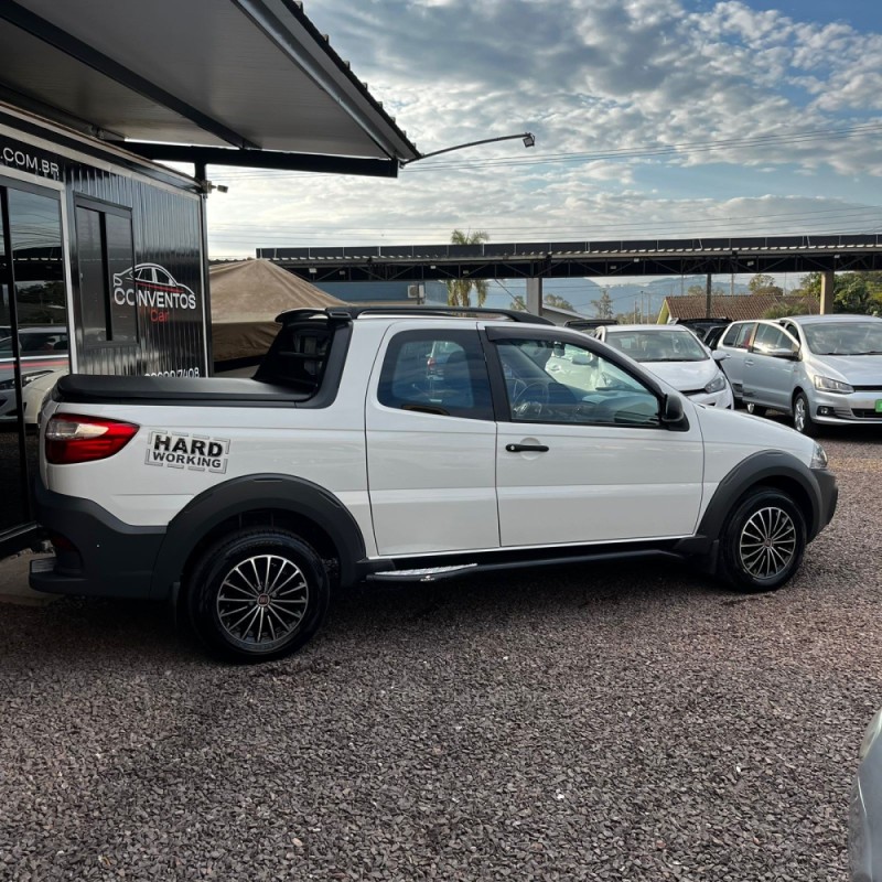 STRADA 1.4 MPI HARD WORKING CD 8V FLEX 2P MANUAL - 2016 - LAJEADO
