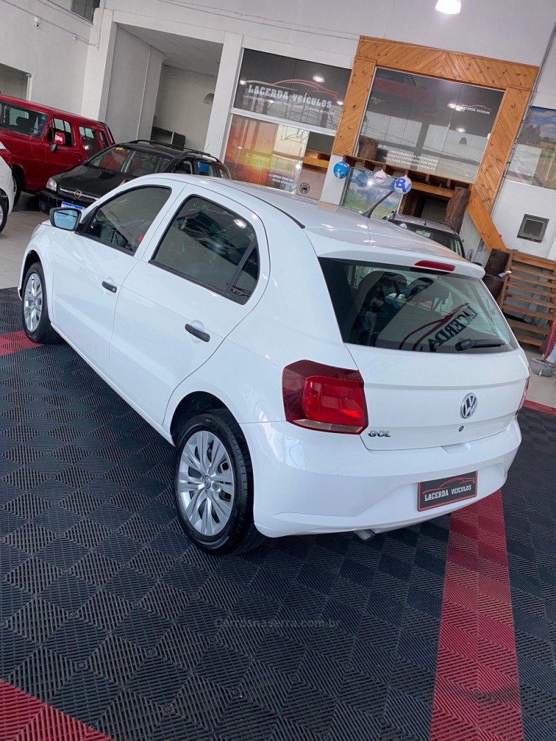 GOL 1.0 MI TRENDLINE 8V FLEX 4P MANUAL