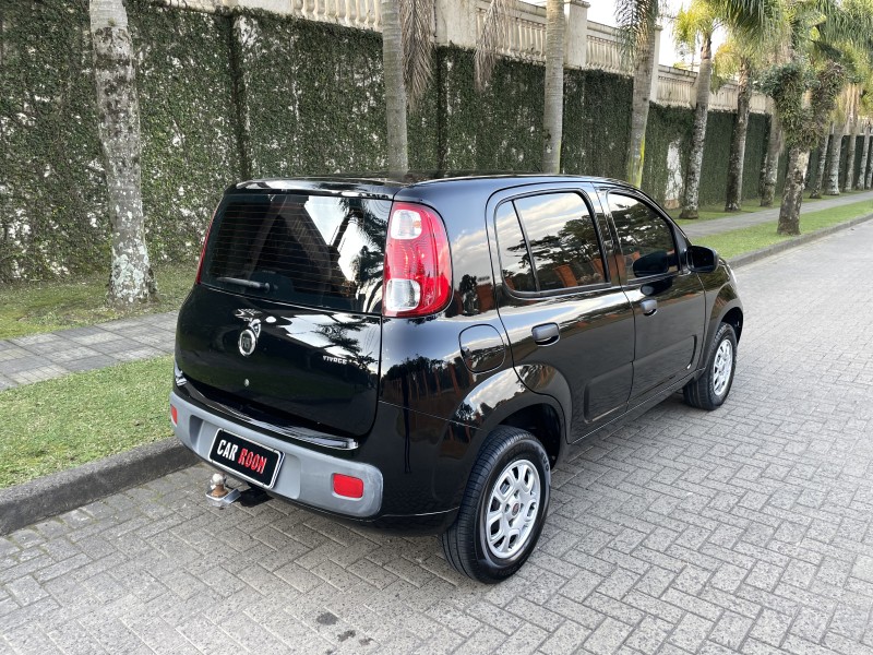 UNO 1.0 VIVACE 8V FLEX 4P MANUAL - 2013 - CAXIAS DO SUL