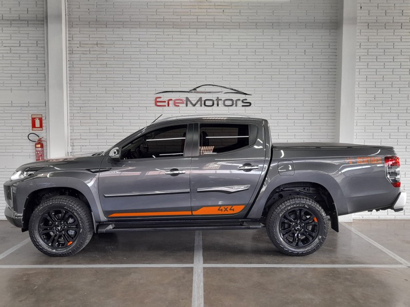 l200 triton 2.4 hpe s sport 4x4 cd 16v diesel 4p automatico 2022 erechim