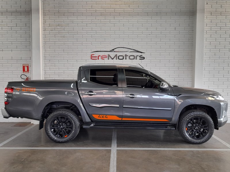 L200 TRITON 2.4 HPE-S SPORT 4X4 CD 16V DIESEL 4P AUTOMÁTICO - 2022 - ERECHIM
