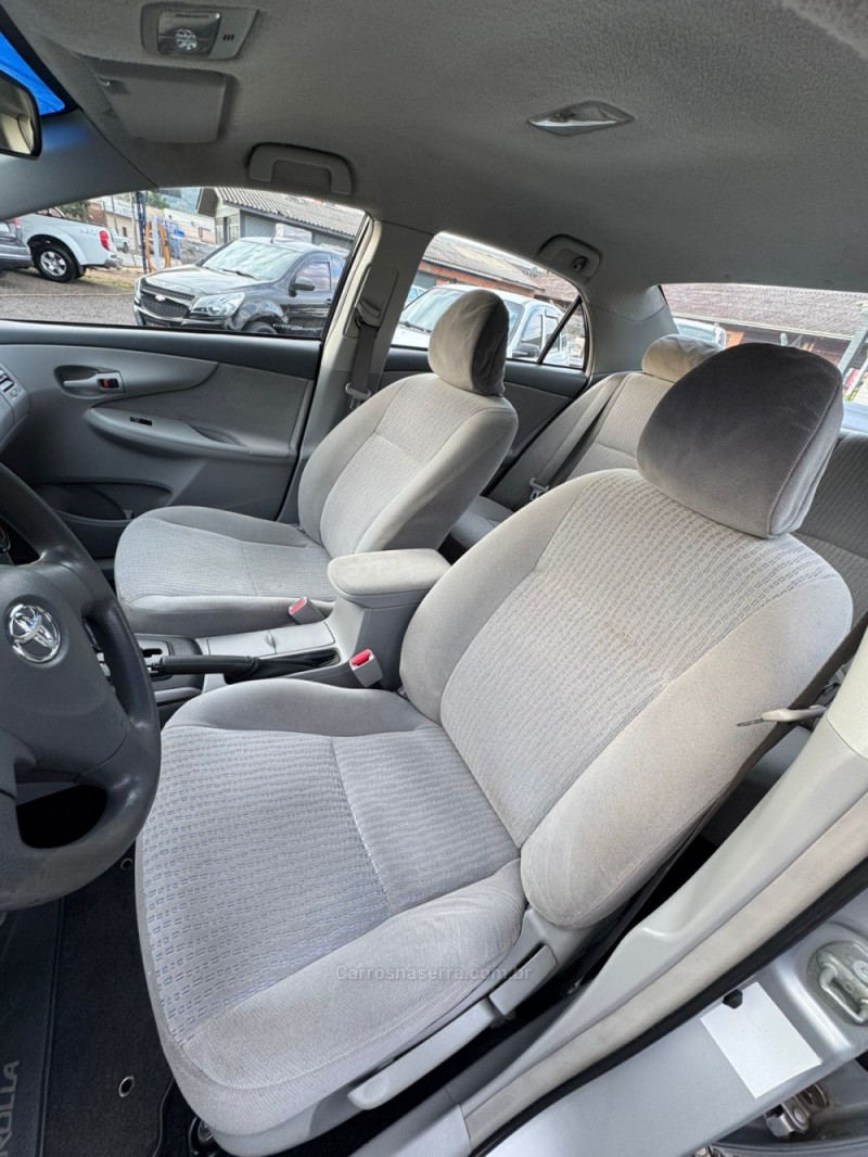 COROLLA 1.8 XLI 16V FLEX 4P AUTOMÁTICO - 2010 - IGREJINHA
