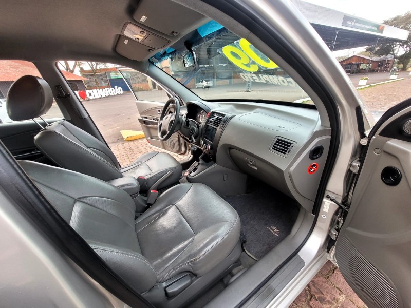 TUCSON 2.0 MPFI GL 16V 142CV 2WD GASOLINA 4P AUTOMÁTICO - 2009 - VENâNCIO AIRES