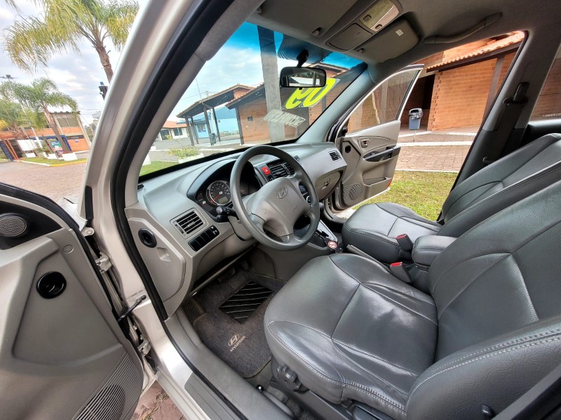 TUCSON 2.0 MPFI GL 16V 142CV 2WD GASOLINA 4P AUTOMÁTICO - 2009 - VENâNCIO AIRES