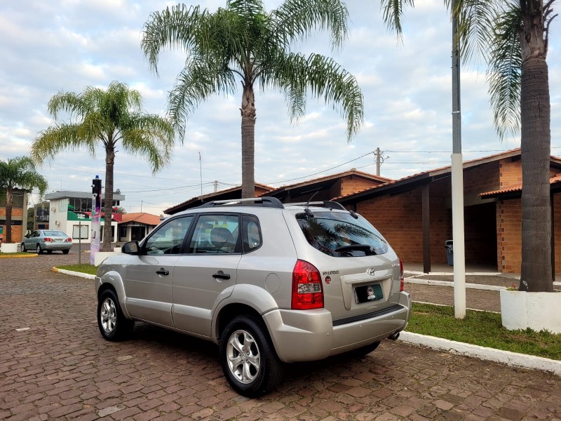 TUCSON 2.0 MPFI GL 16V 142CV 2WD GASOLINA 4P AUTOMÁTICO - 2009 - VENâNCIO AIRES