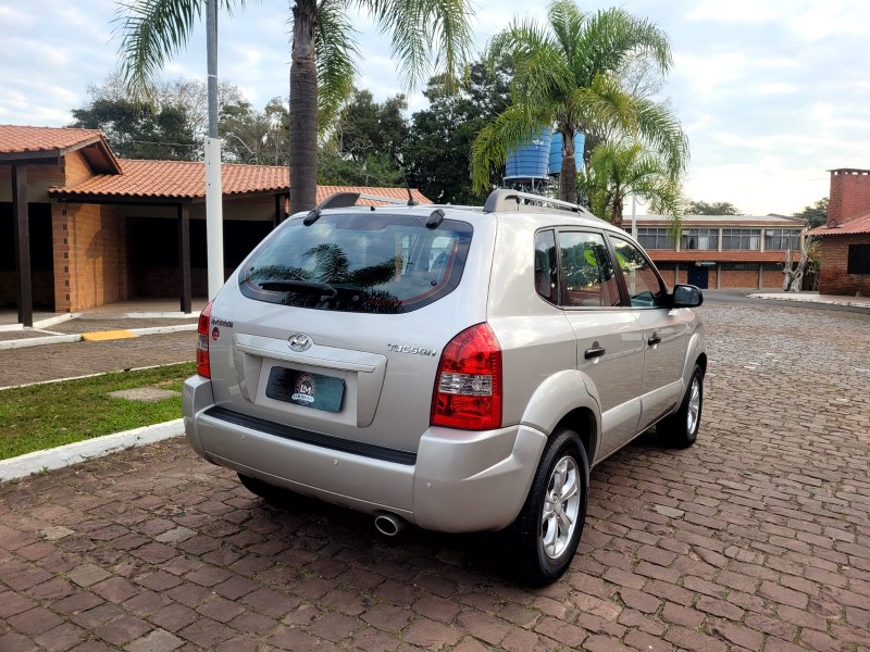 TUCSON 2.0 MPFI GL 16V 142CV 2WD GASOLINA 4P AUTOMÁTICO - 2009 - VENâNCIO AIRES