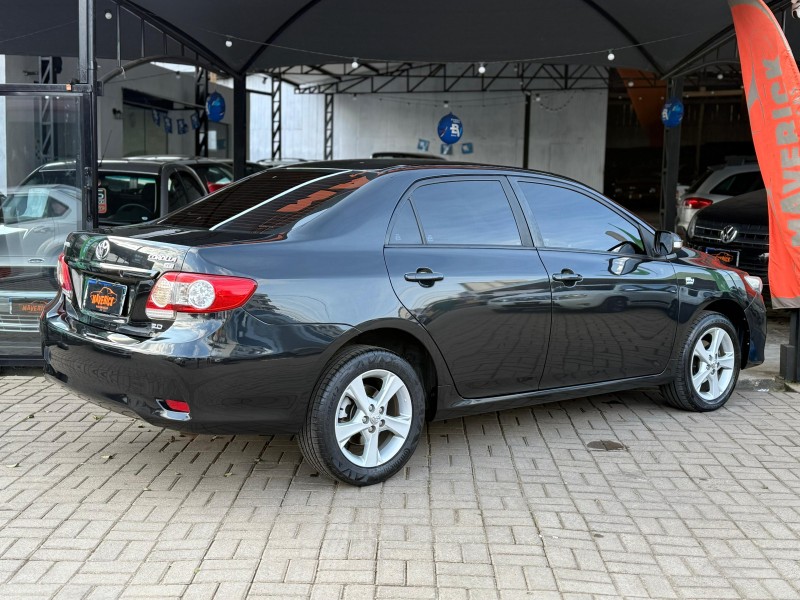 COROLLA 2.0 XEI 16V FLEX 4P AUTOMÁTICO - 2013 - LAGOA VERMELHA