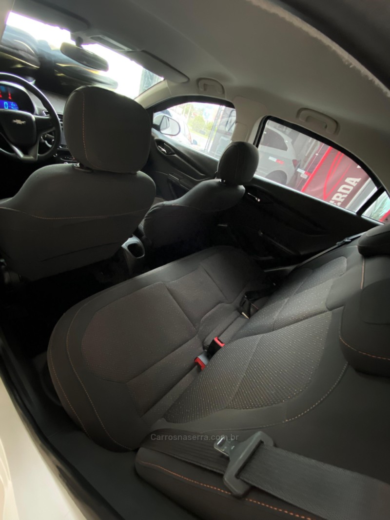 ONIX 1.4 MPFI LTZ 8V FLEX 4P MANUAL - 2015 - TAQUARA