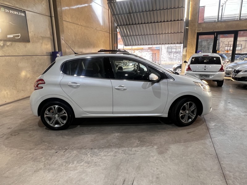 208 1.6 GRIFFE 16V FLEX 4P AUTOMÁTICO - 2016 - CAXIAS DO SUL
