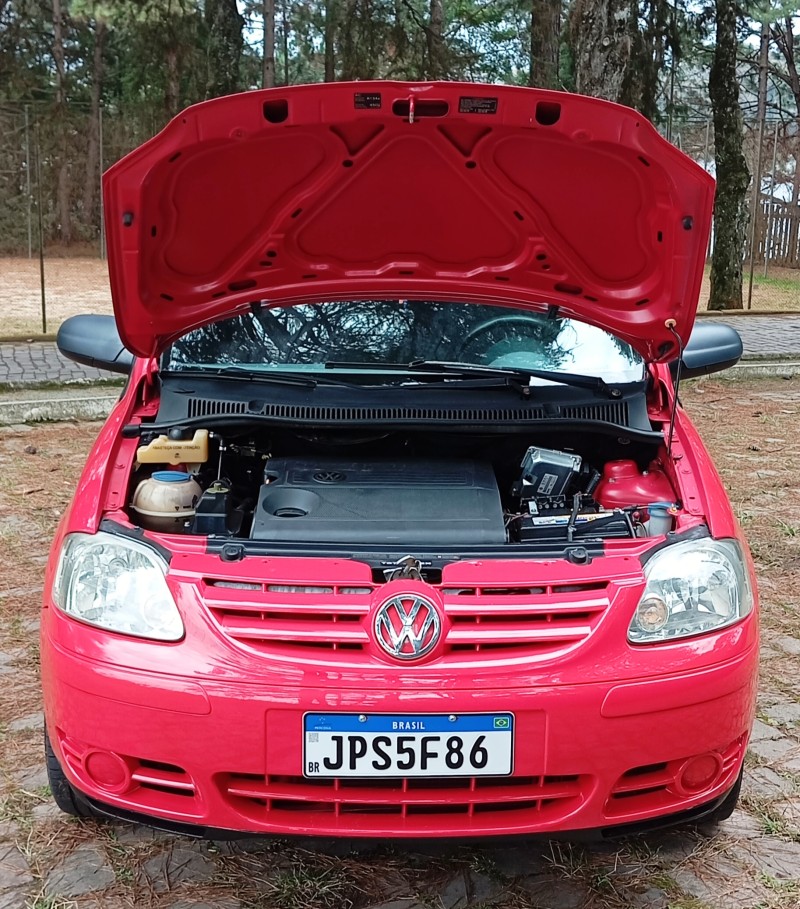 FOX 1.6 MI 8V FLEX 4P MANUAL - 2005 - CAXIAS DO SUL