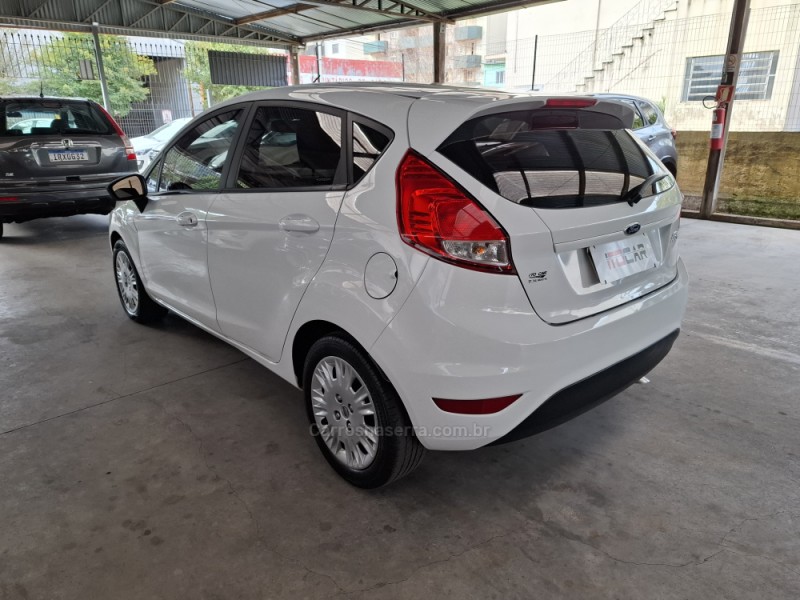 FIESTA 1.5 S HATCH 16V FLEX 4P MANUAL - 2014 - GARIBALDI