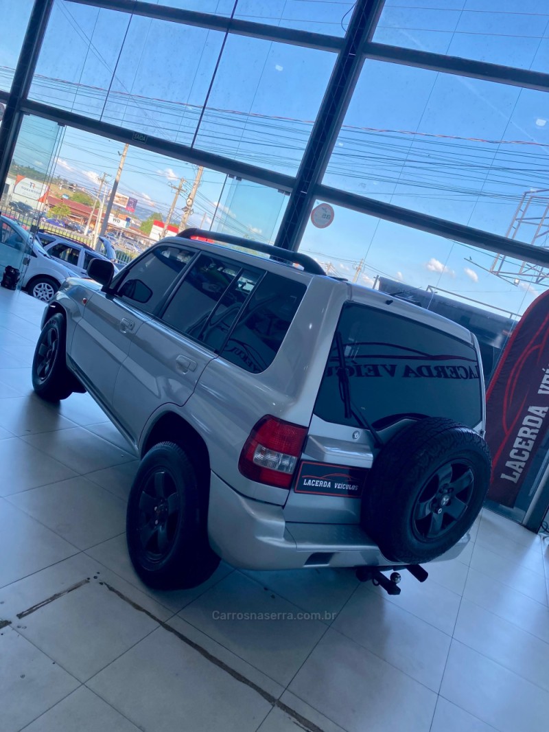 PAJERO TR4 2.0 4X4 16V 131CV GASOLINA 4P AUTOMÁTICO - 2005 - TAQUARA