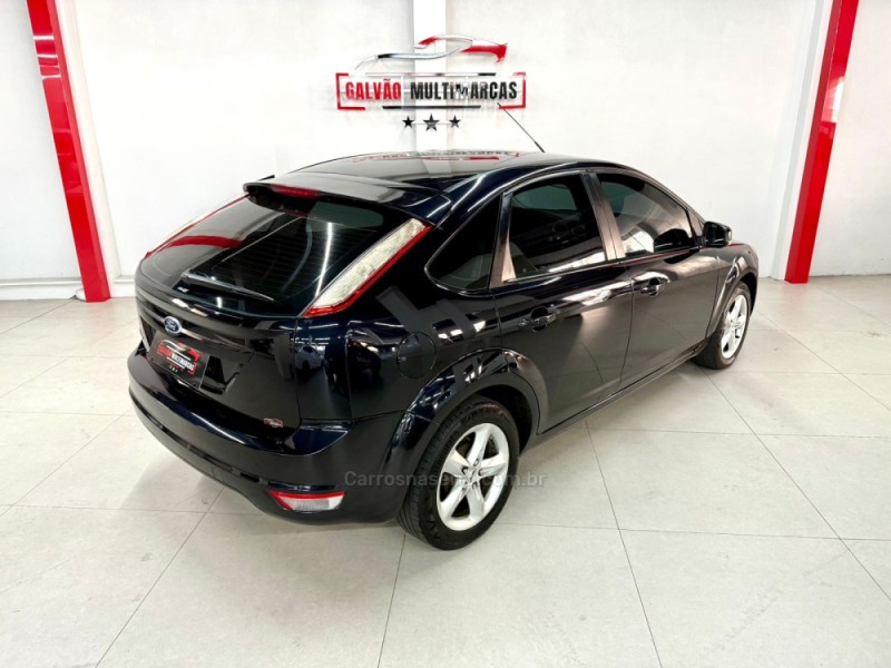 FOCUS 1.6 GLX 8V FLEX 4P MANUAL - 2010 - CAXIAS DO SUL