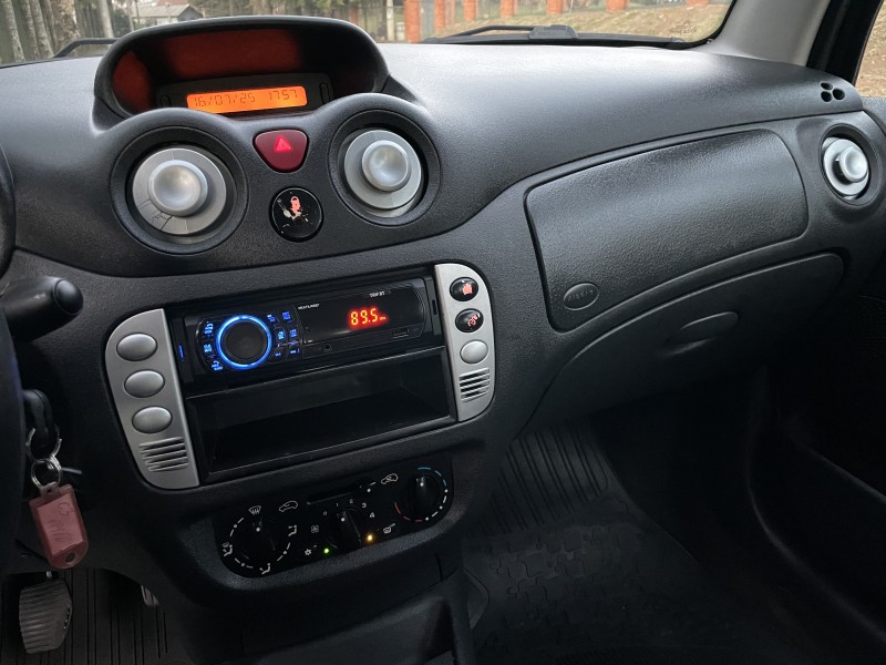 C3 1.4 I EXCLUSIVE 8V FLEX 4P MANUAL - 2010 - CAXIAS DO SUL