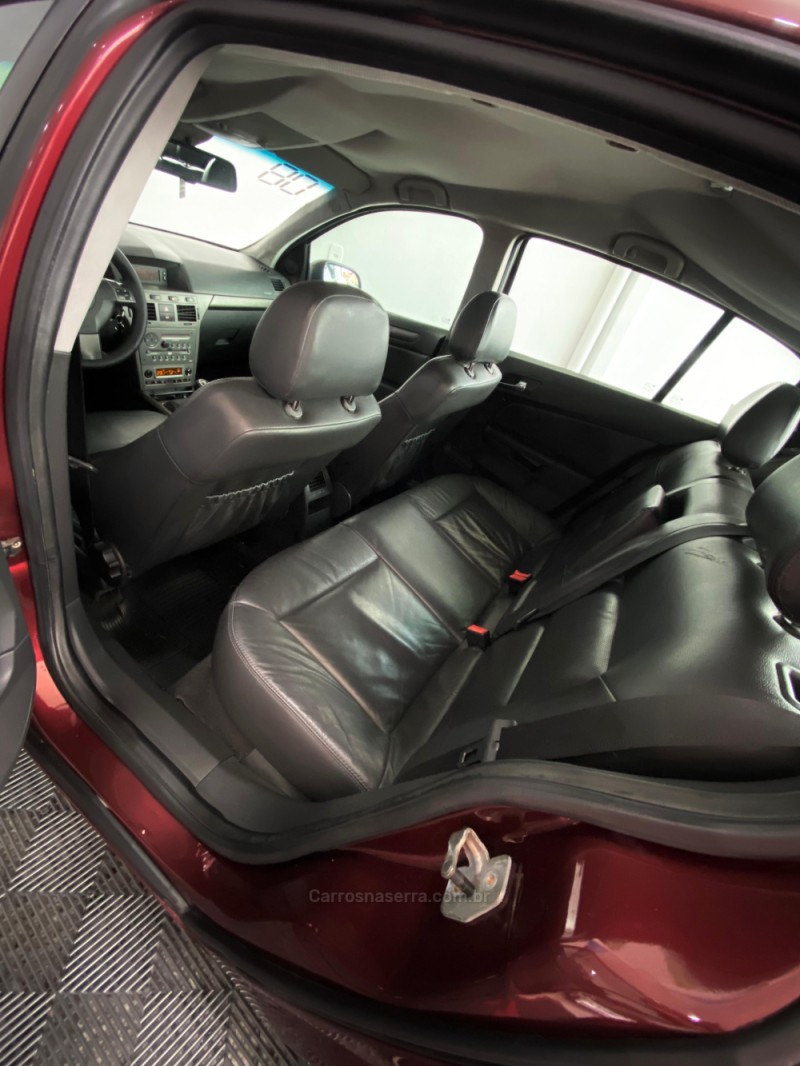 VECTRA 2.0 SFI GT-X HATCH 8V FLEX 4P MANUAL - 2008 - TAQUARA