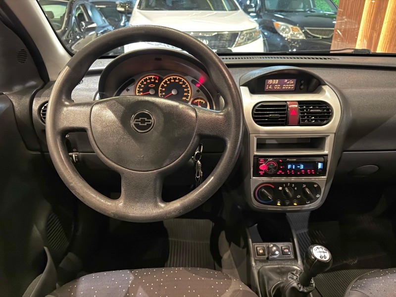 CORSA 1.4 MPFI PREMIUM SEDAN 8V FLEX 4P MANUAL - 2009 - NOVO HAMBURGO
