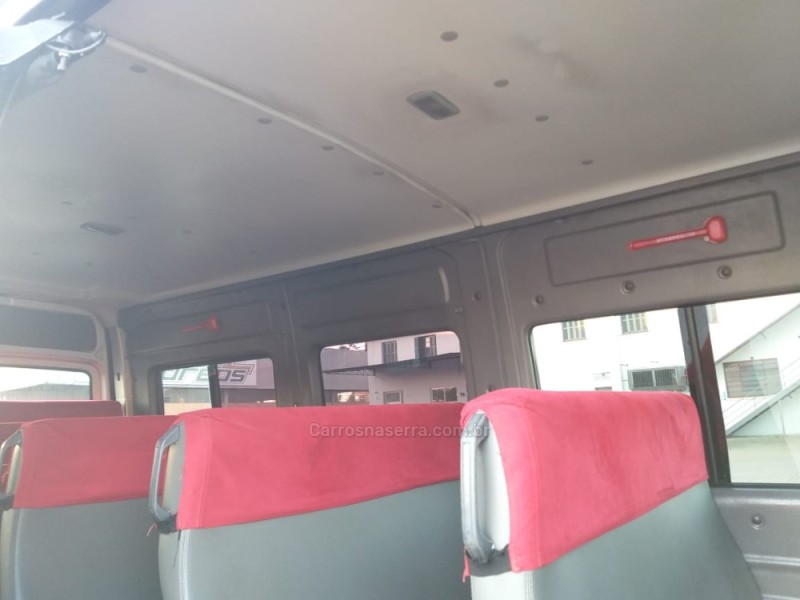 MASTER 2.5 DCI MINIBUS L3H2 19 LUGARES 16V DIESEL 3P MANUAL - 2010 - CAXIAS DO SUL